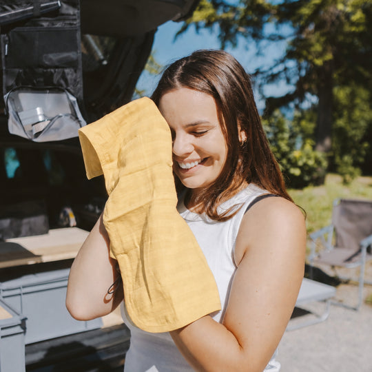 REISEHANDTUCH LINNEA // KLEIN