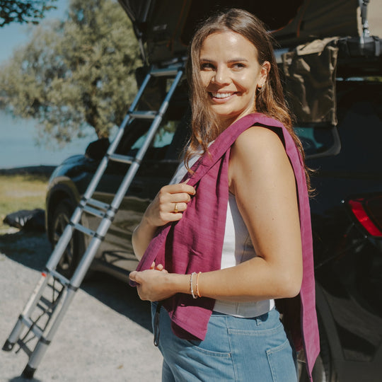REISEHANDTUCH LINNEA // MITTEL