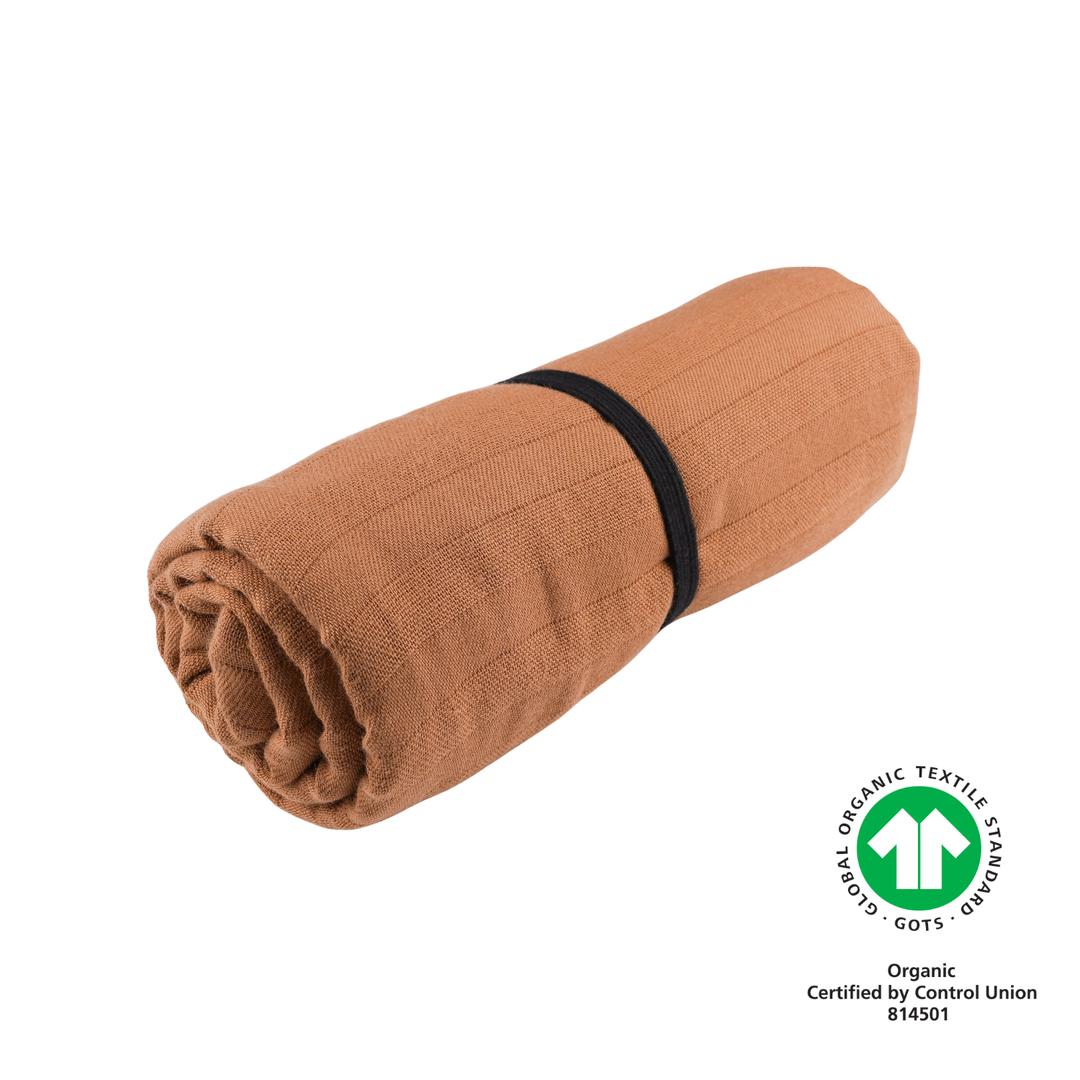 REISEHANDTUCH LINNEA // MITTEL