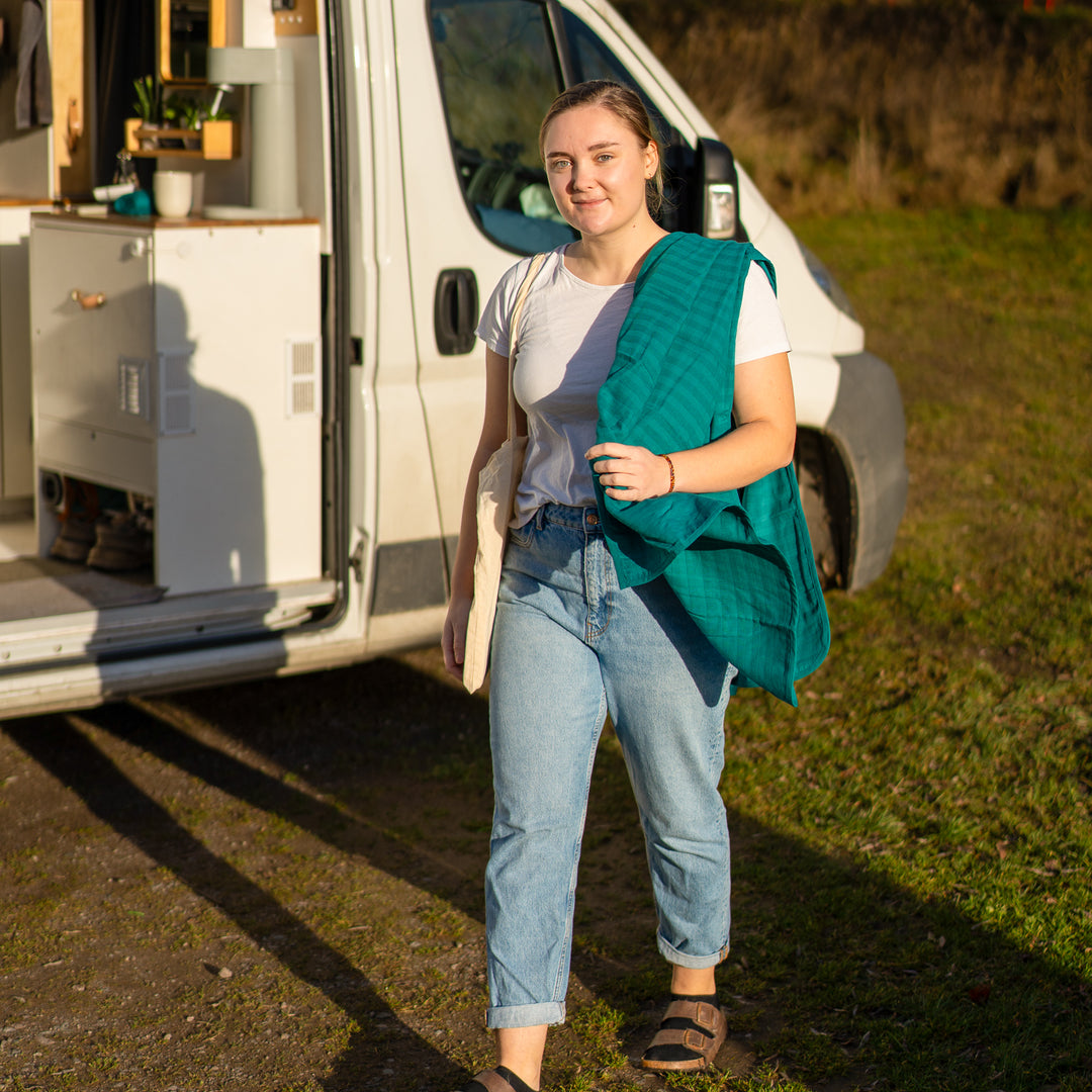 REISEHANDTUCH LINNEA // GROSS